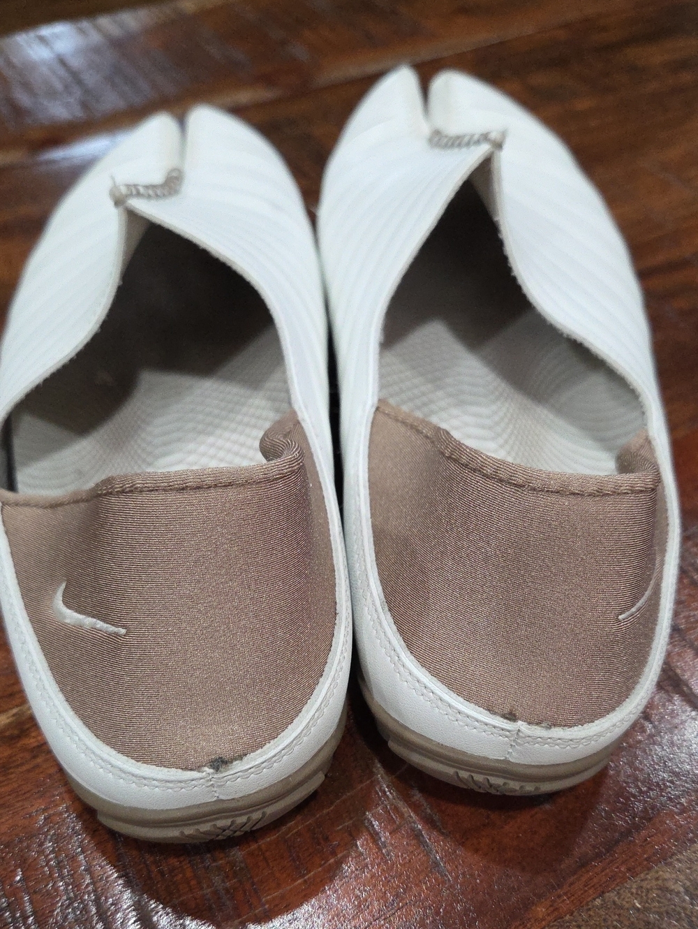 Nike Retro Tabi Kembali Sneakers Size 9.5 - Picture 4 of 7